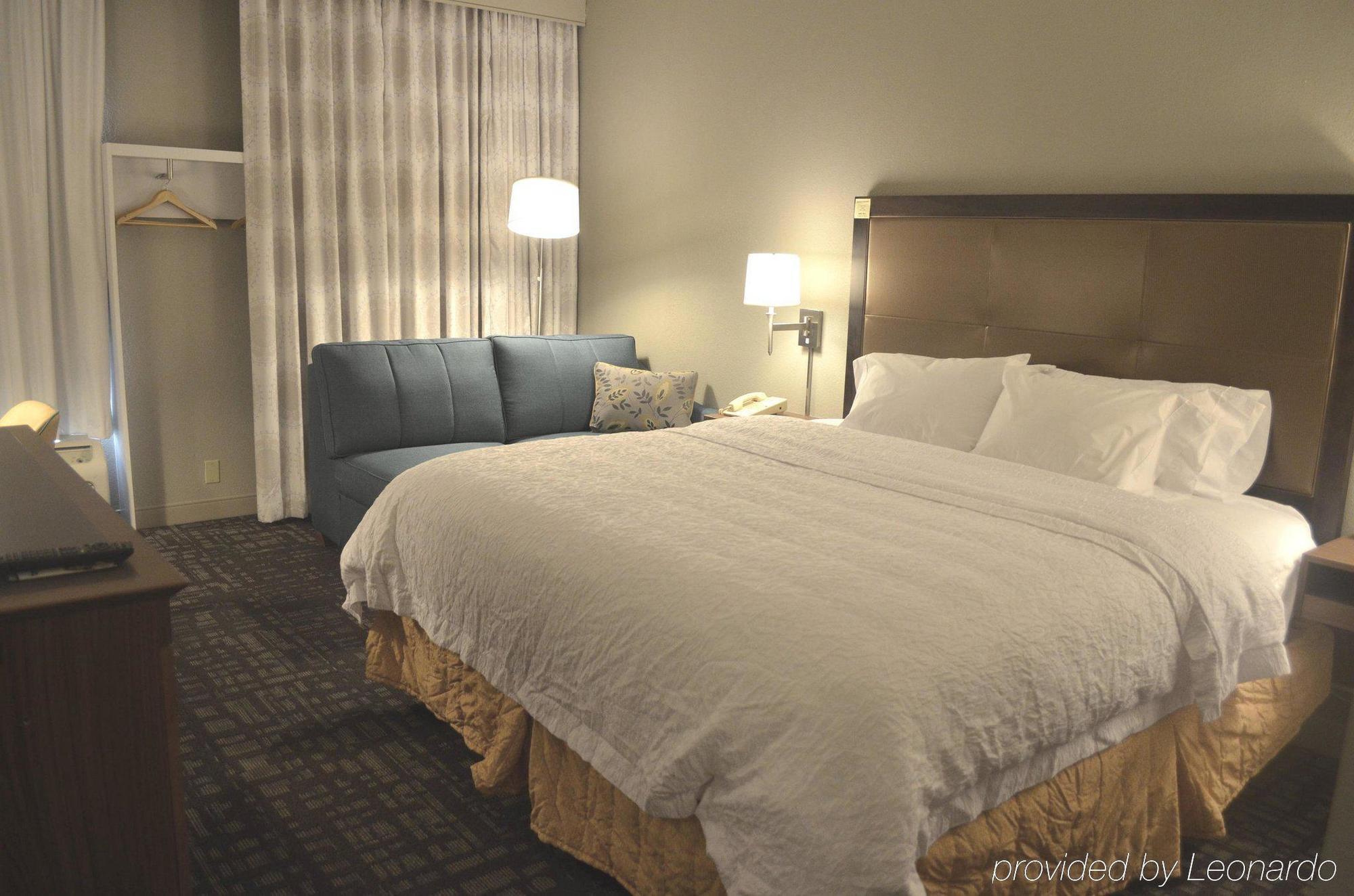 Hampton Inn & Suites Charlotte/Pineville Exteriör bild